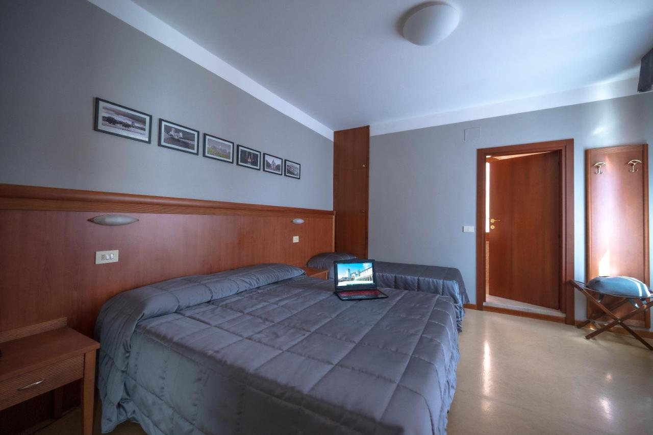 Hotel Moderno Assisi Dış mekan fotoğraf