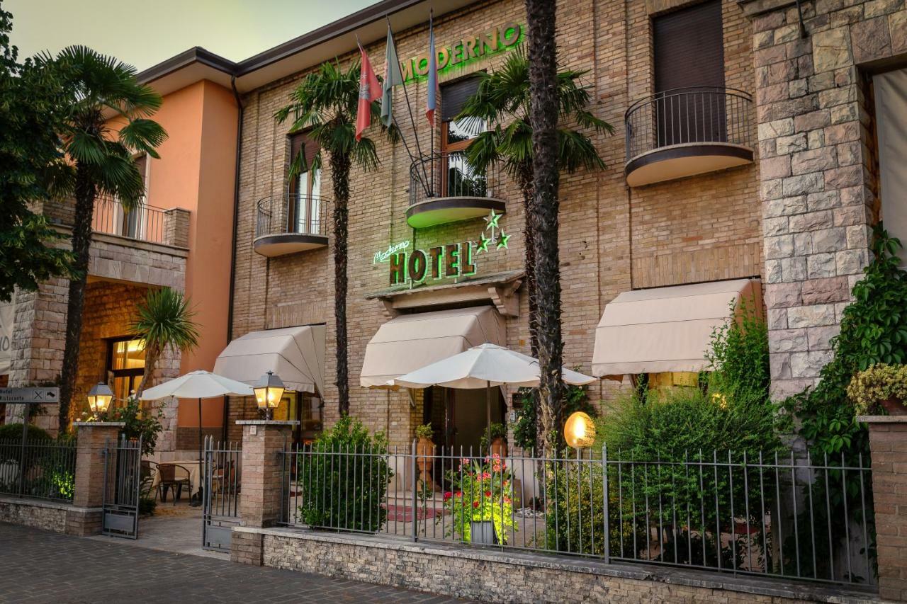 Hotel Moderno Assisi Dış mekan fotoğraf